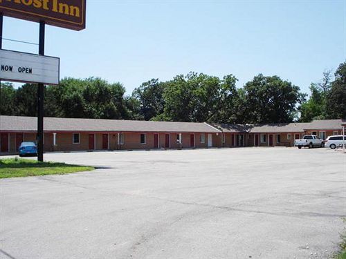 Geneva Inn Exterior photo